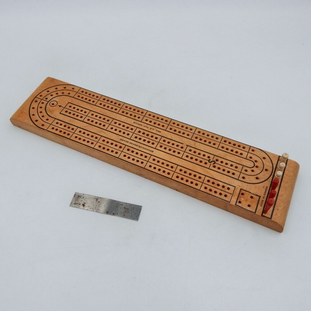 Brooks Cribbage Board Continuous No. 18 Wooden Pegs Made in Canada